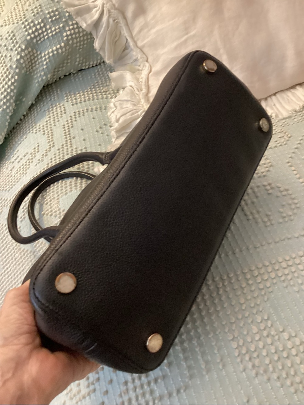 Kate Spade Tote - Picture 3 of 8